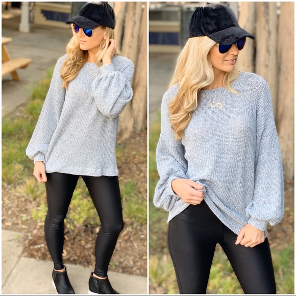 ✨LAST ONE✨Gray puff sleeve sweater tunic - Picture 7 of 7